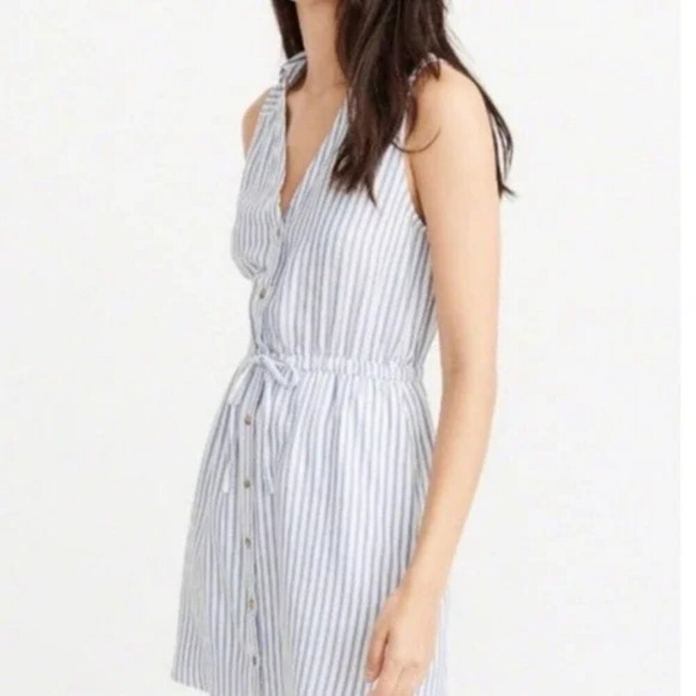 ABERCROMBIE & Fitch A&F Blue White Striped Shirtdress Size Medium EUC